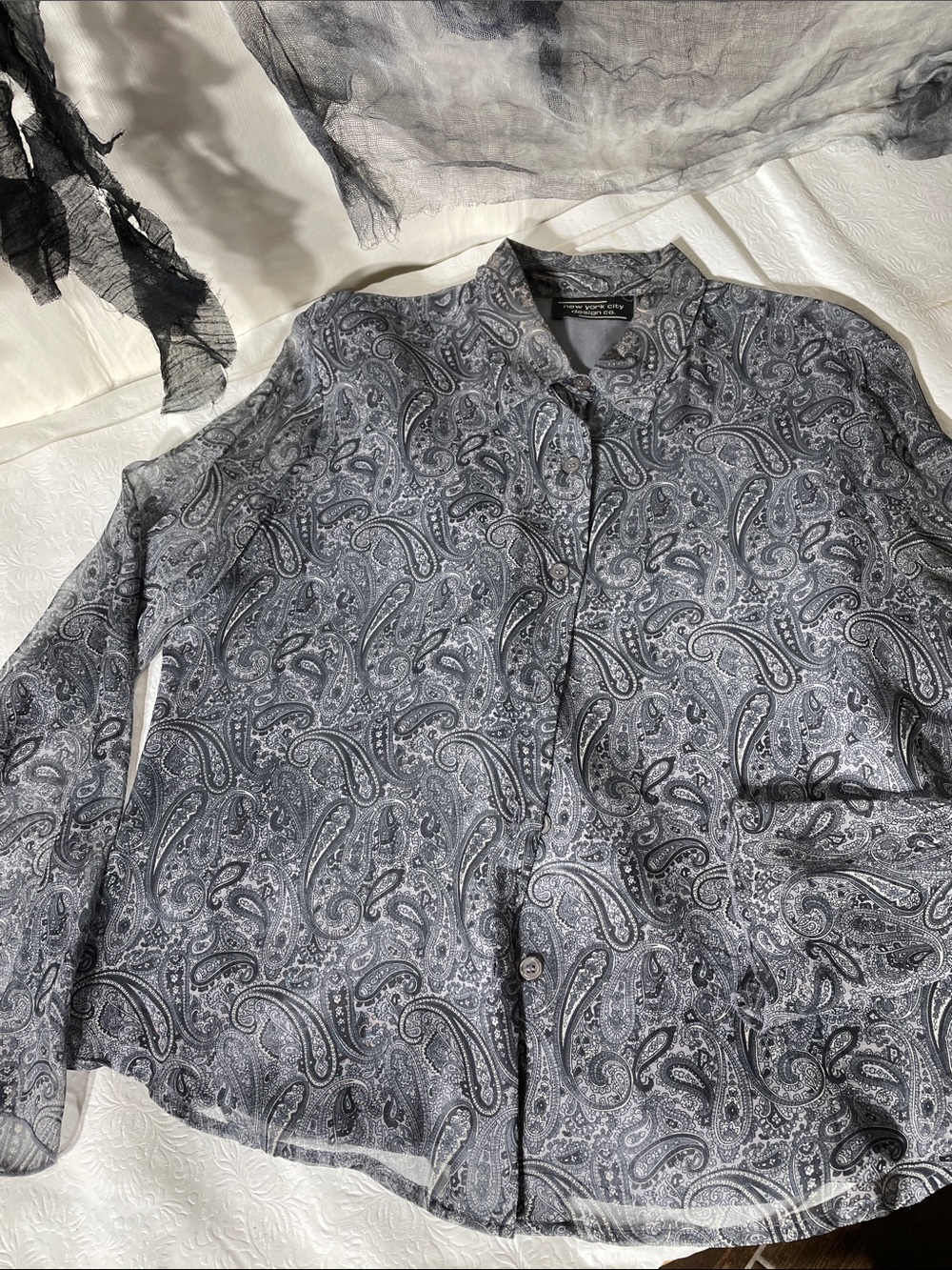 Women’s long sleeve button down dress blouse